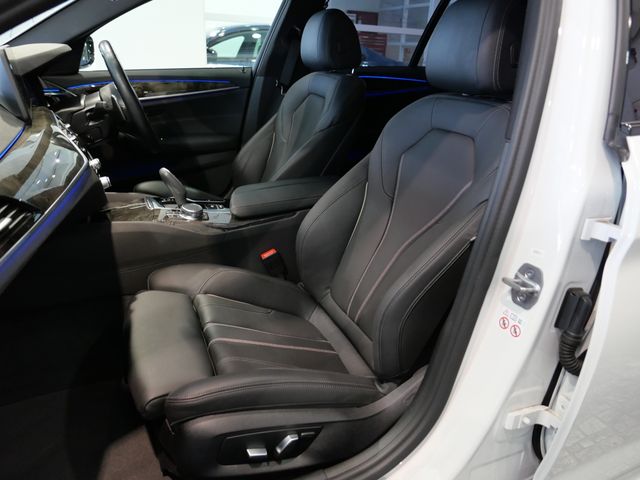 BMW 5SERIES TOURING 2022 Image 31