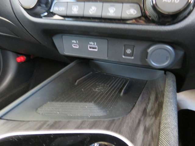 NISSAN AURA 2025 Image 31