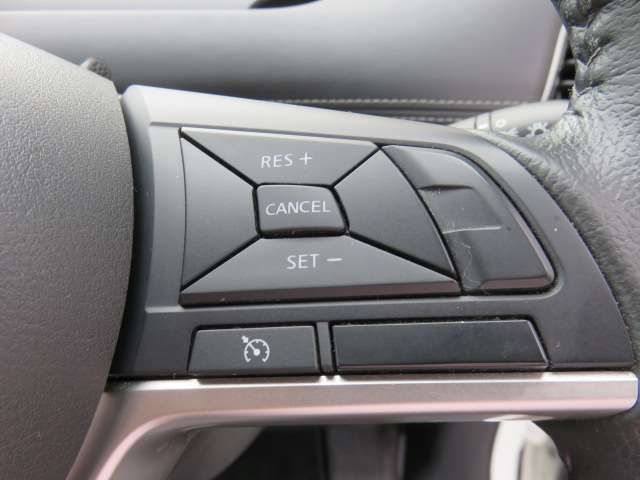 NISSAN SERENA  S-HYBRID 4WD 2018 Image 31