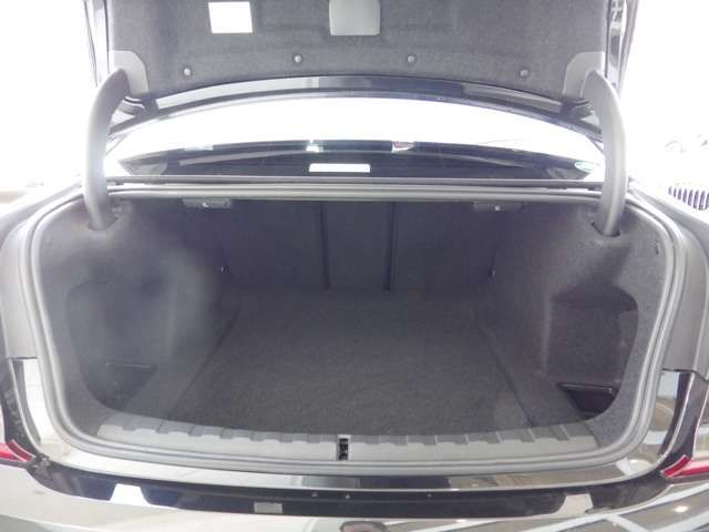 BMW 3SERIES SEDAN 2019 Image 31