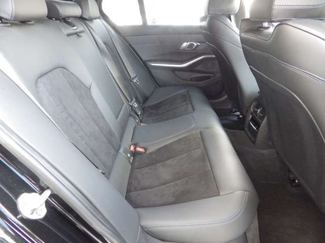 BMW 3SERIES SEDAN 2019 Image 31