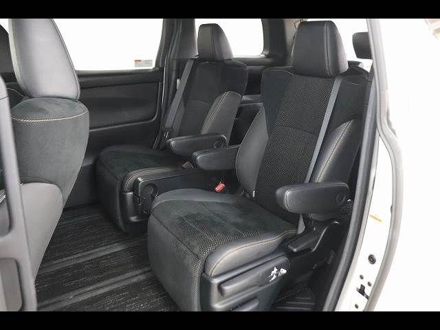 TOYOTA ALPHARD 2020 Image 31