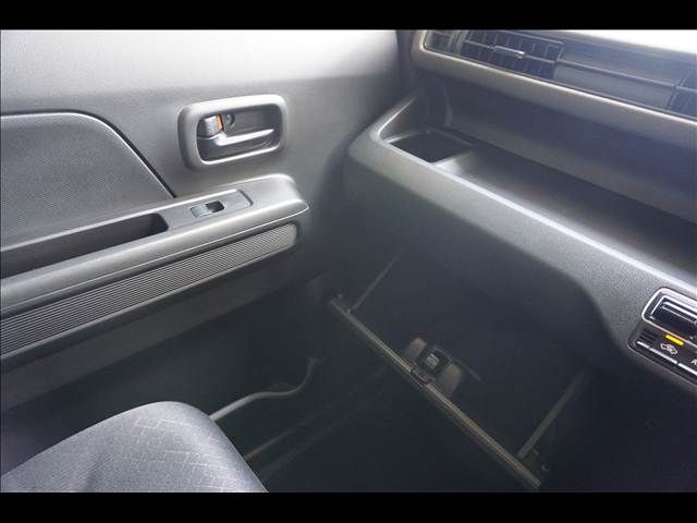 SUZUKI WAGON R 2023 Image 31