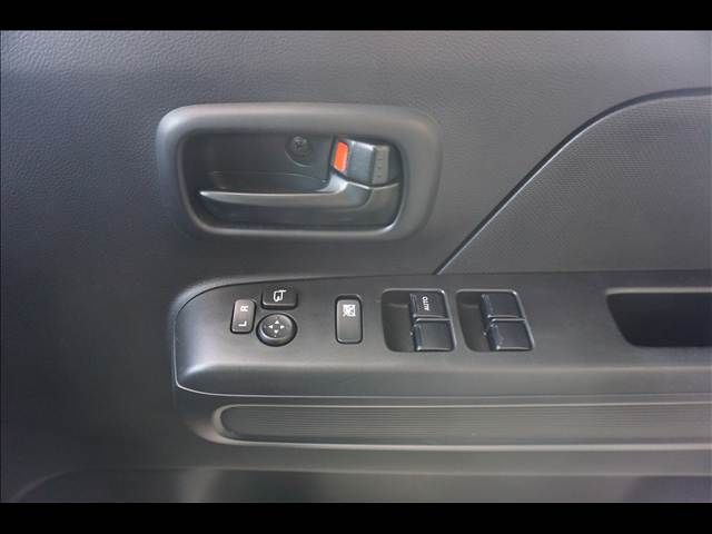 SUZUKI WAGON R 2023 Image 31