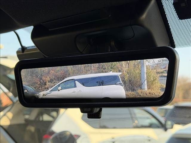 TOYOTA HIACE VAN 2WD 2024 Image 31