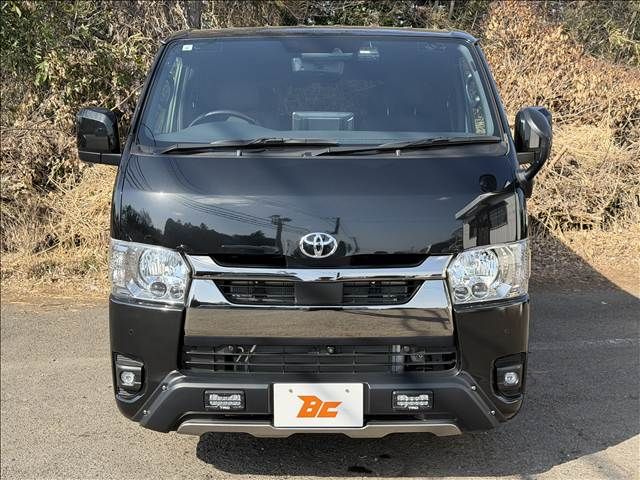 TOYOTA HIACE VAN 2WD 2024 Image 31