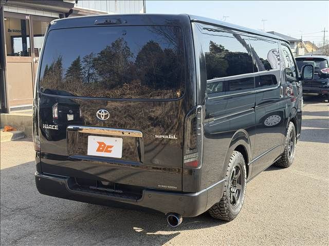 TOYOTA HIACE VAN 2WD 2024 Image 31