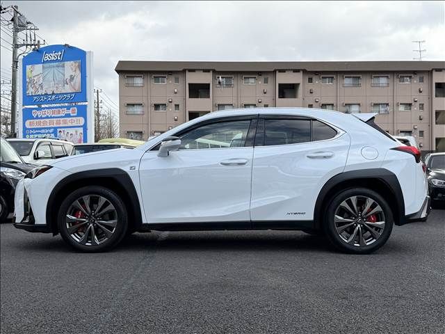 TOYOTA LEXUS UX250H 2020 Image 31