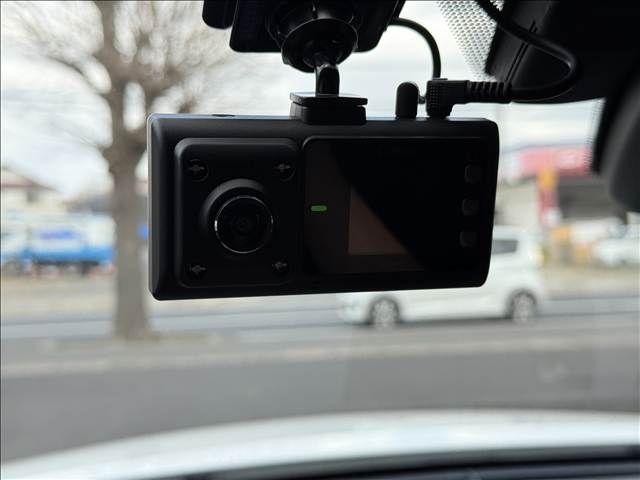 TOYOTA LEXUS UX250H 2020 Image 31