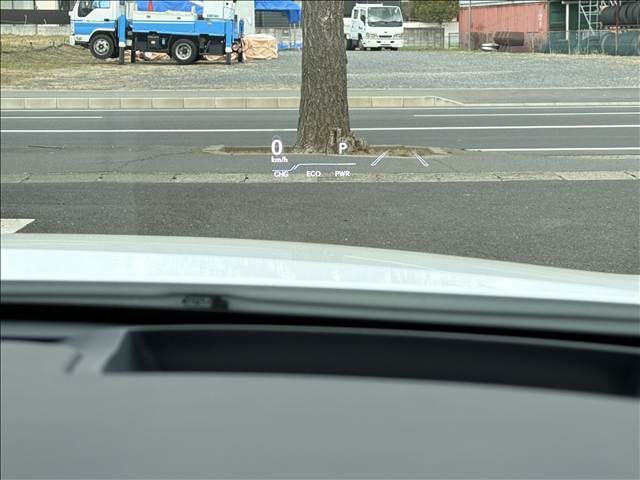 TOYOTA LEXUS UX250H 2020 Image 31