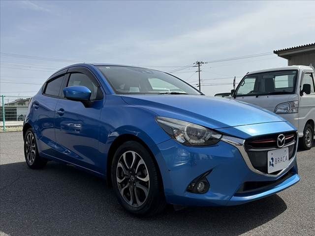 MAZDA DEMIO 2015 Image 31