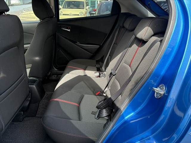 MAZDA DEMIO 2015 Image 31