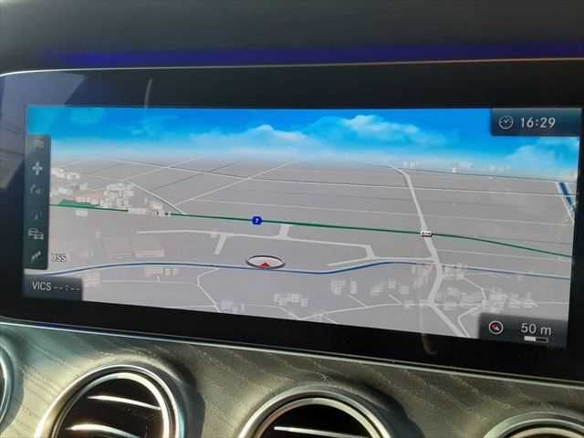 MERCEDES BENZ E CLAS 2017 Image 31