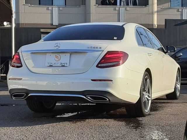 MERCEDES BENZ E CLAS 2017 Image 31