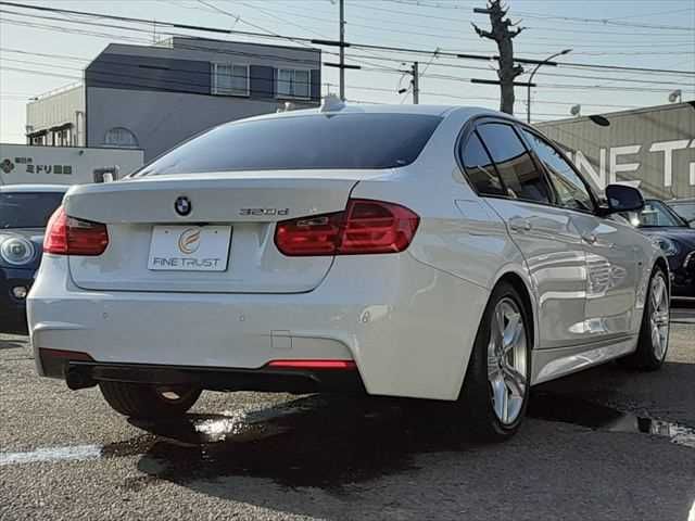 BMW 3SERIES SEDAN 2013 Image 31