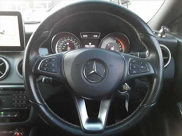 MERCEDES BENZ CLA SH 2016 Image 31