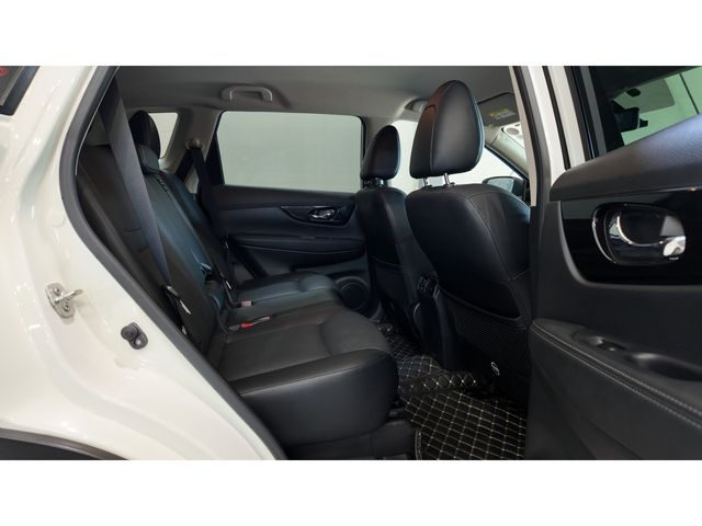 NISSAN X-TRAIL 2WD 2020 Image 31