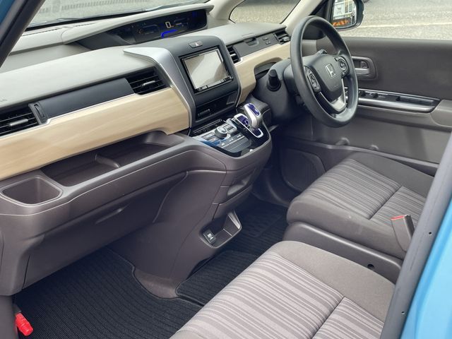 HONDA FREED HYBRID 2019 Image 31