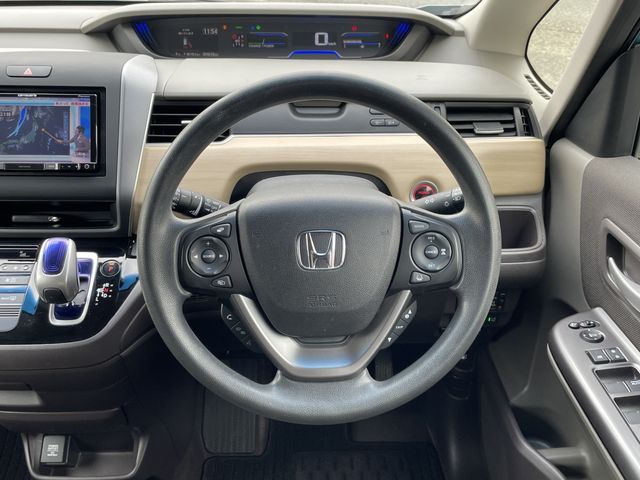 HONDA FREED HYBRID 2019 Image 31