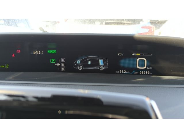 TOYOTA PRIUS 2016 Image 31