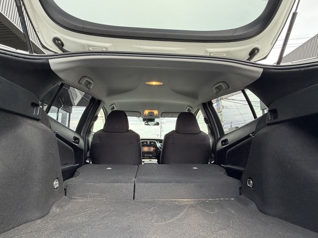 TOYOTA PRIUS 2016 Image 31