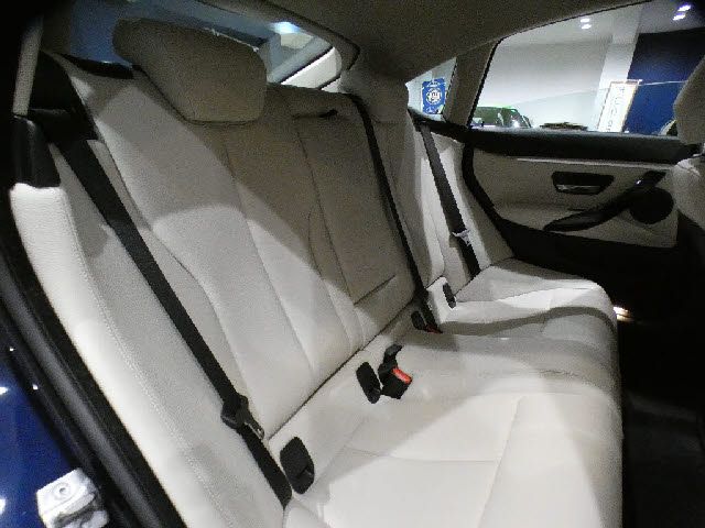 BMW 4SERIES GRAN COU 2015 Image 31