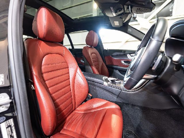 MERCEDES BENZ C CLAS 2018 Image 31