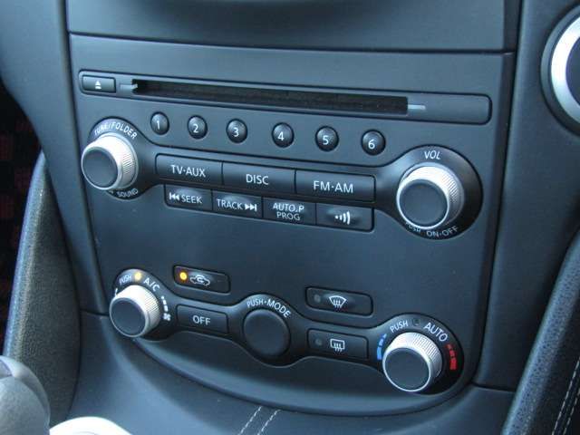 NISSAN FAIRLADY Z 2016 Image 31