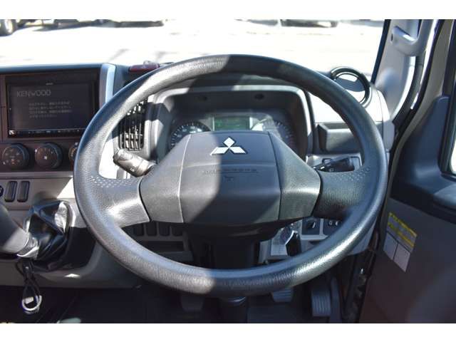 MITSUBISHI CANTER 2017 Image 31