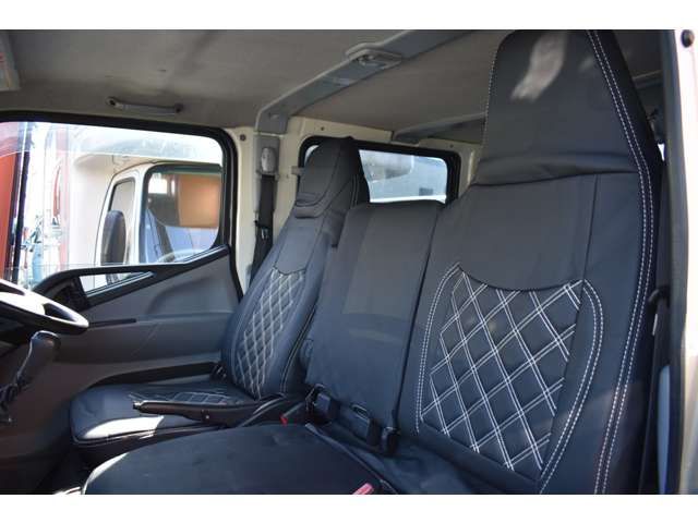 MITSUBISHI CANTER 2017 Image 31