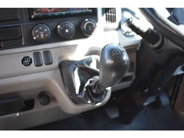 MITSUBISHI CANTER 2017 Image 31