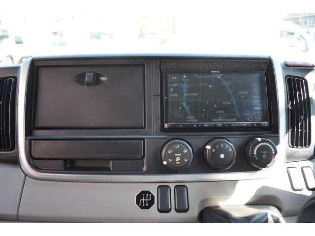 MITSUBISHI CANTER 2017 Image 31