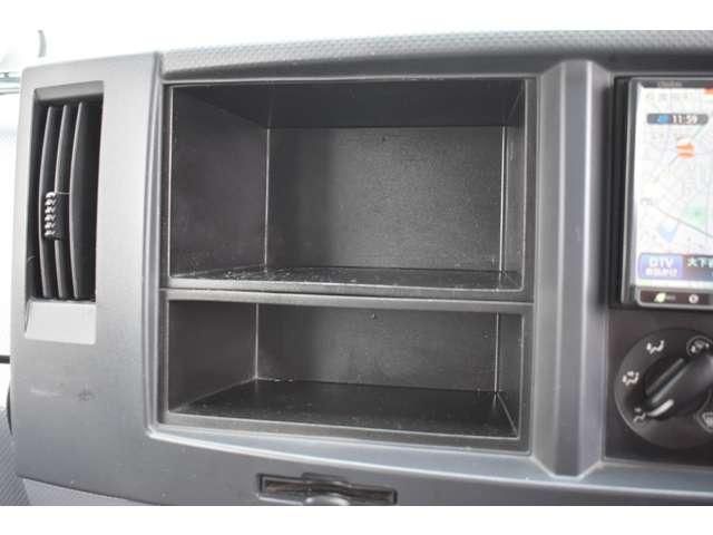 ISUZU ELF 2012 Image 31