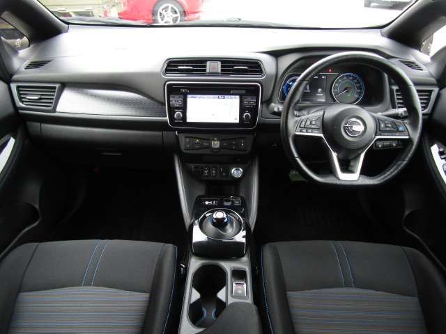 NISSAN LEAF 2019 Image 31