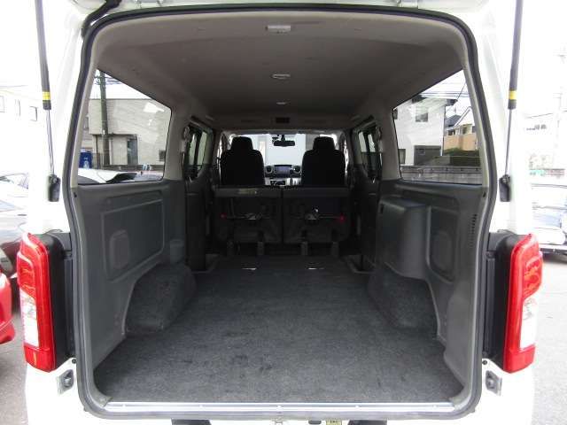 NISSAN NV350 CARAVAN 2018 Image 31
