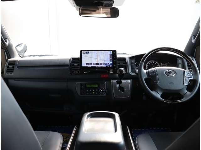TOYOTA HIACE VAN 4WD 2020 Image 31