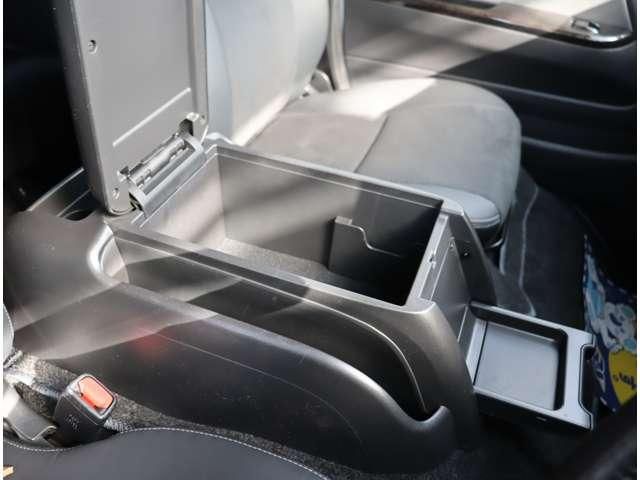 TOYOTA HIACE VAN 4WD 2020 Image 31