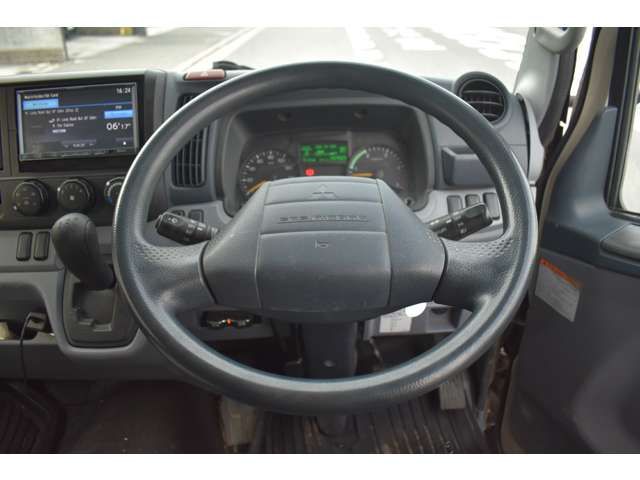 MITSUBISHI CANTER 2013 Image 31