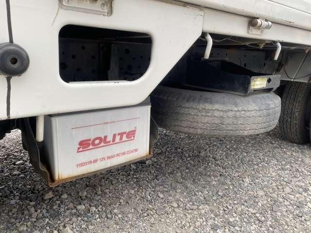 ISUZU ELF 1990 Image 31