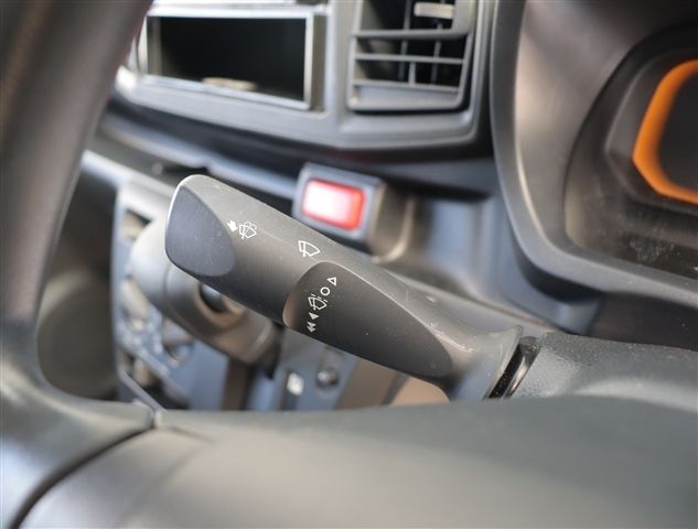 DAIHATSU MIRA E:S 2019 Image 31