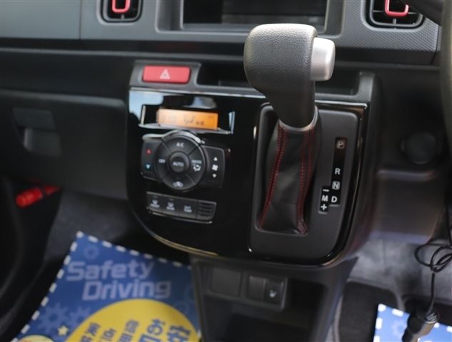 SUZUKI ALTO 2015 Image 31