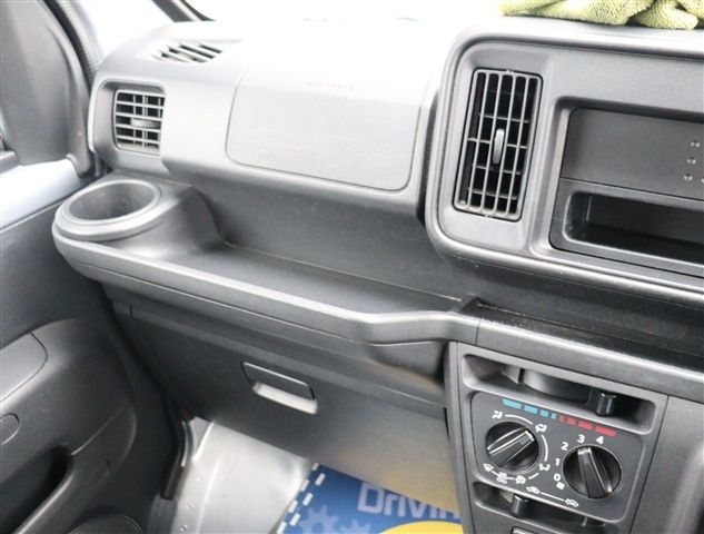 DAIHATSU HIJET CARGO 2021 Image 31