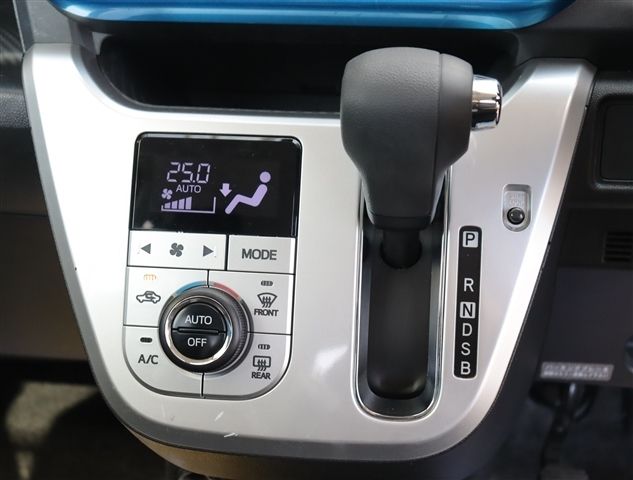 DAIHATSU CAST ACTIVA 2015 Image 31