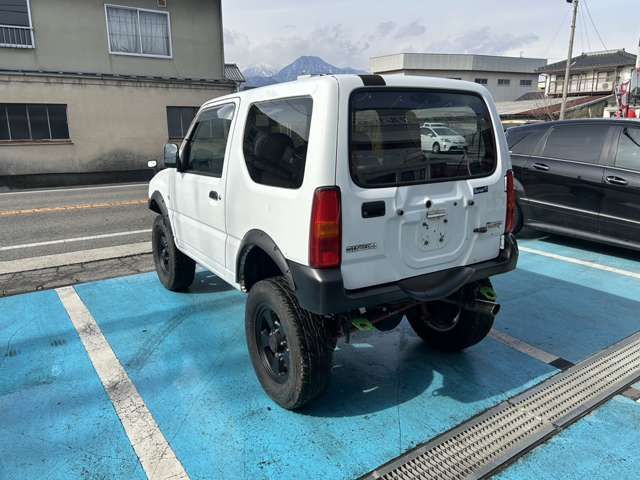 SUZUKI JIMNY 4WD 2001 Image 31
