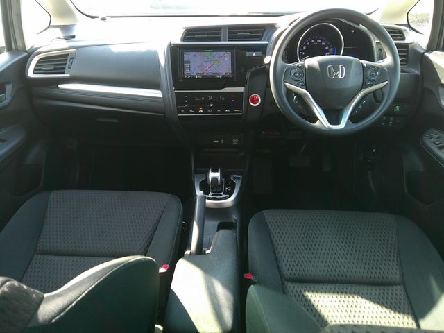 HONDA FIT HYBRID 4WD 2019 Image 31