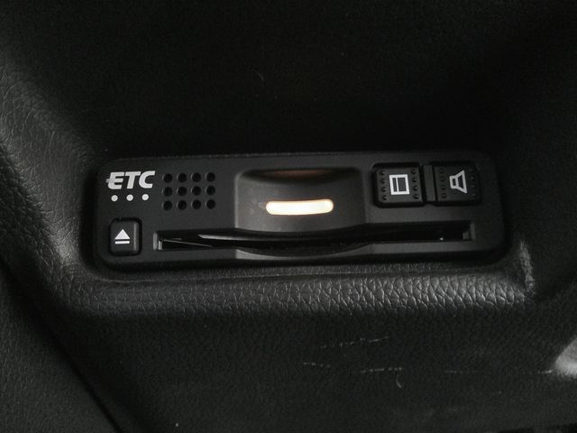 HONDA FIT HYBRID 4WD 2019 Image 31