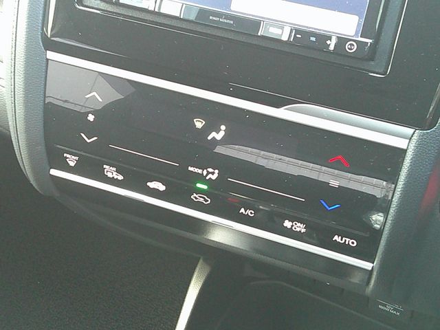 HONDA FIT HYBRID 4WD 2019 Image 31