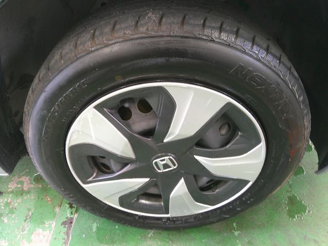 HONDA FIT HYBRID 4WD 2019 Image 31