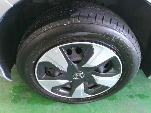 HONDA FIT HYBRID 4WD 2019 Image 31