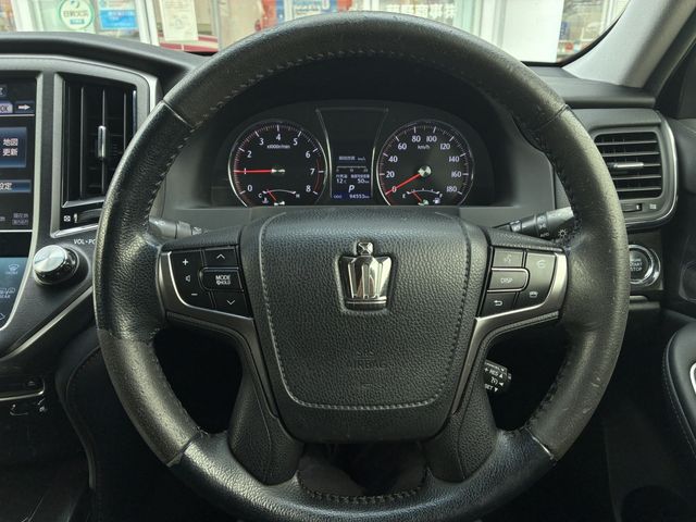 TOYOTA CROWN SEDAN 2014 Image 31